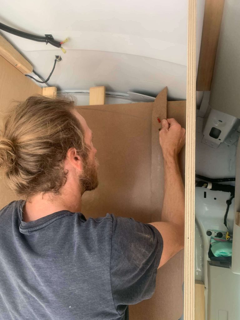 Determining the curve of the back wall for a template.