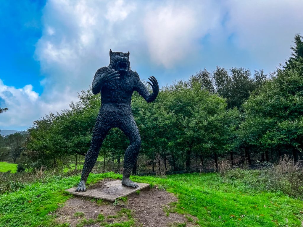 The V&aacute;kner Werewolf statue on the Camino Finisterre.