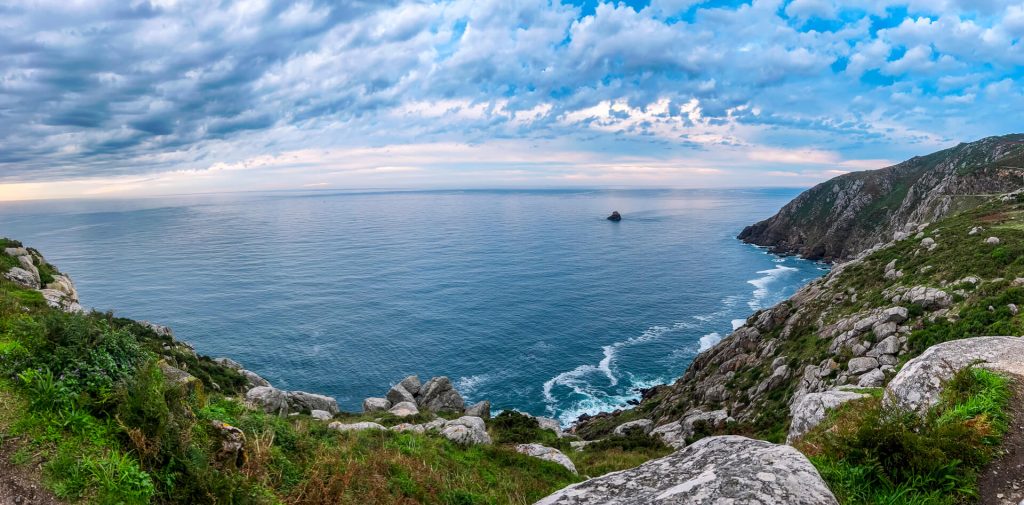 View of the cliffs to the north side of the Finisterre Lighthouse.