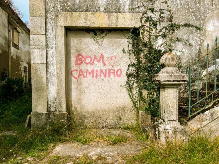 Bom Caminho in Portuguese on the Portuguese Camino.