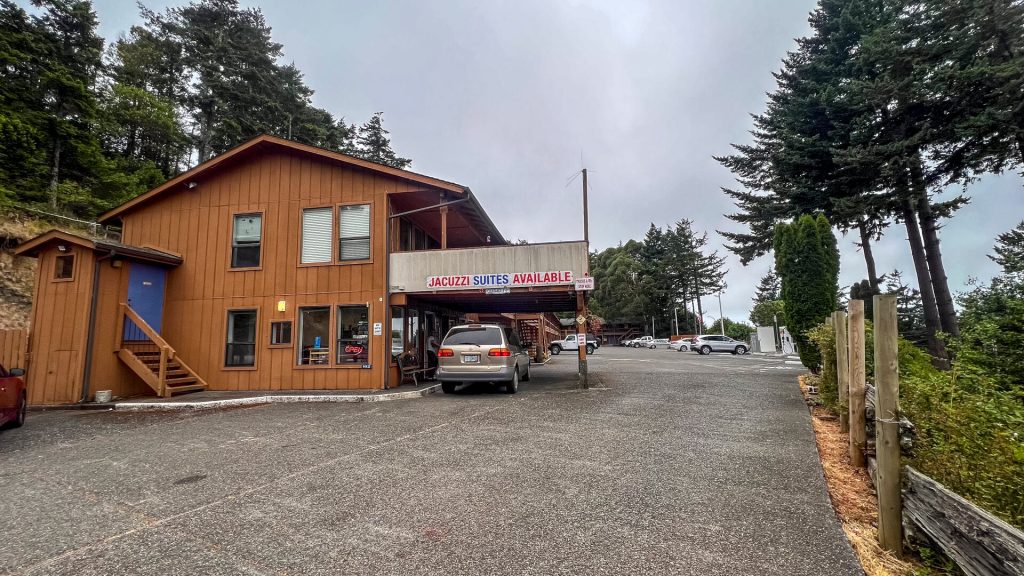 Motel 6 in Gold Beach, Oregon.